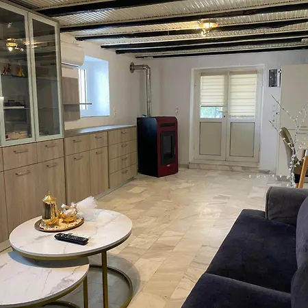 By Eftymia Apartment *