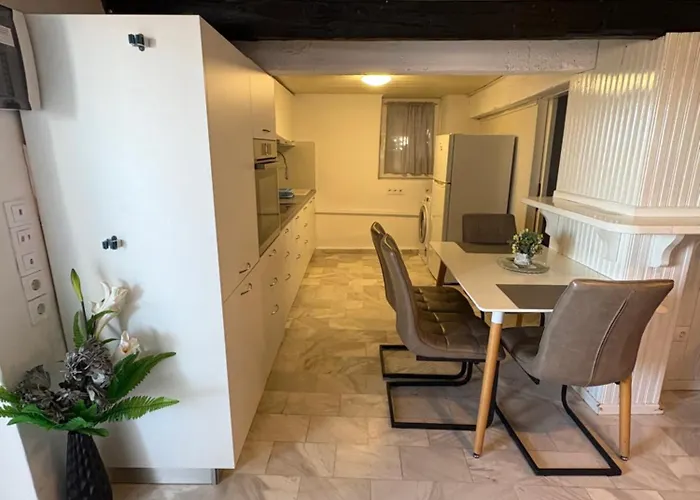 By Eftymia Apartamento Néa Ródha